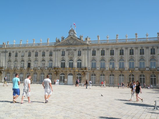  Hôtel de Ville